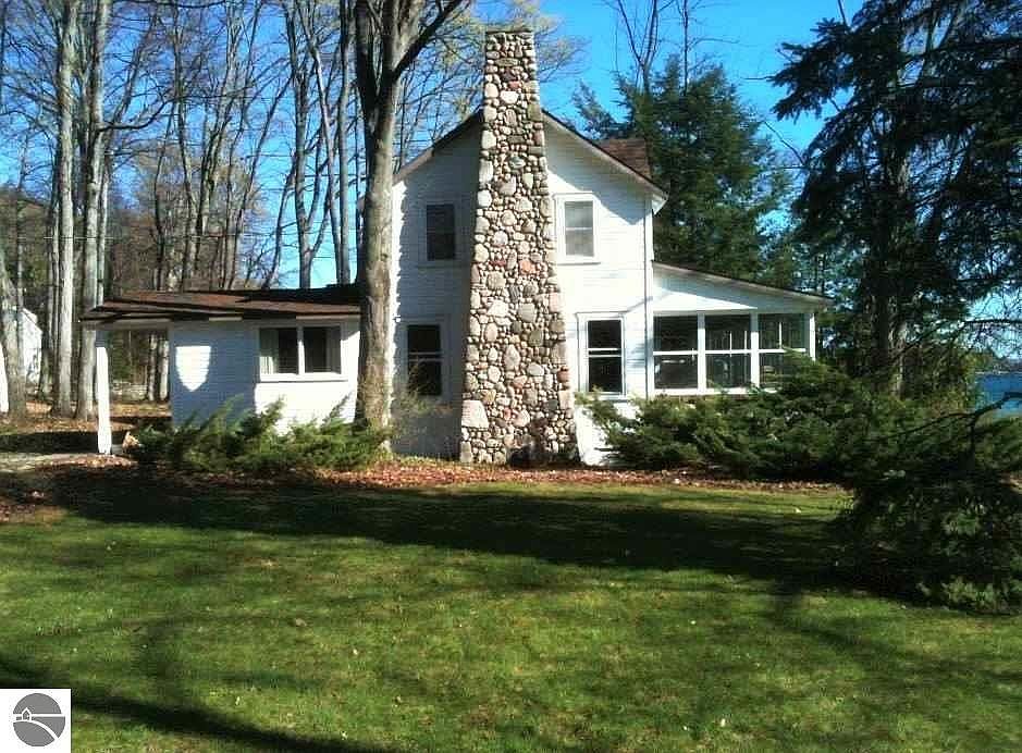 1st image of 9061 SW Torch Lake Dr
