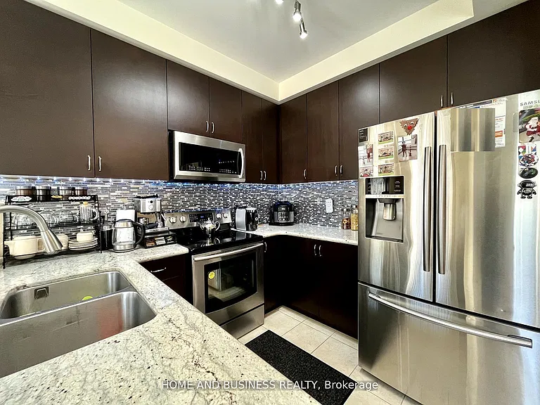 5532 Meadowcrest Ave — Photo 10