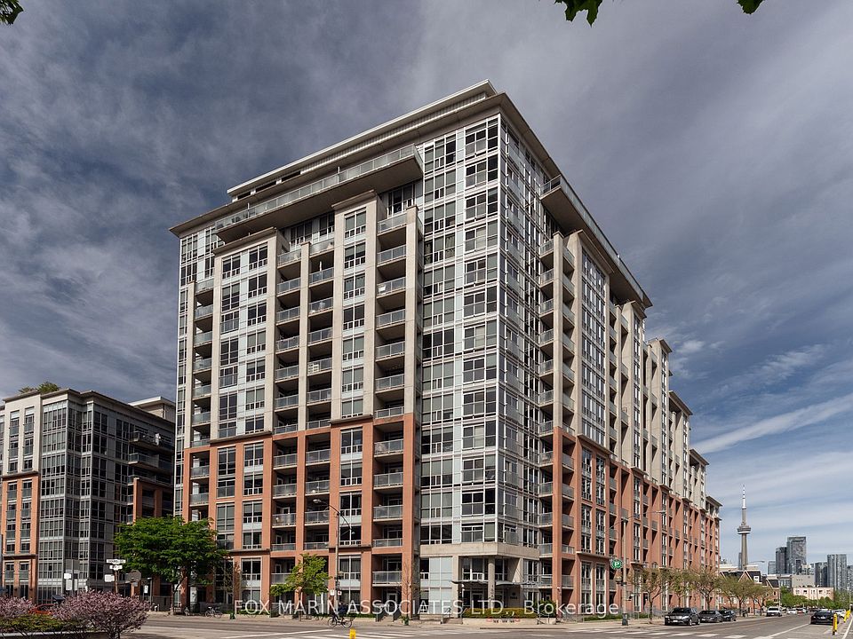 1st image of 1 Shaw St #726