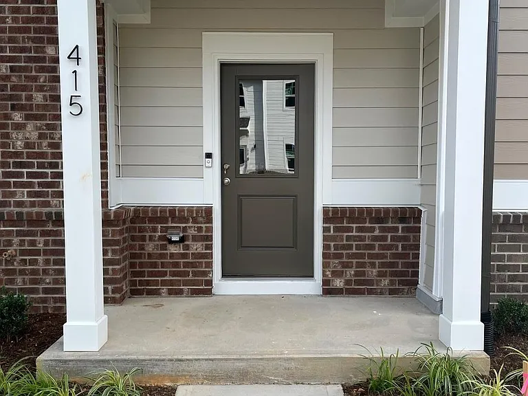 415 Ribbon Rail St — Photo 2