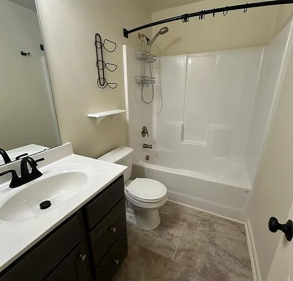 426 Sullivan Loop Rd — Photo 9