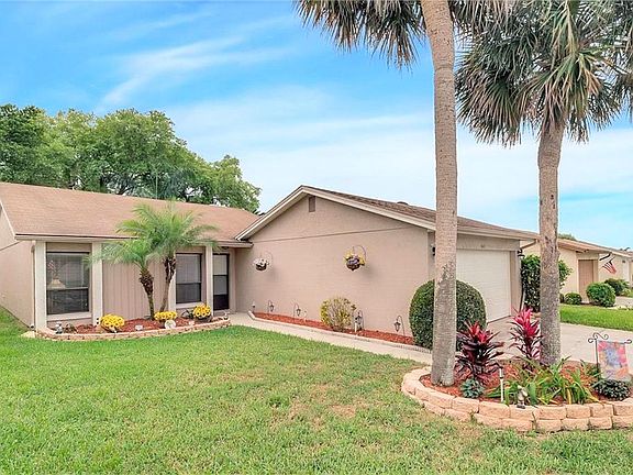 2nd image of 4012 Cypress Lndg S