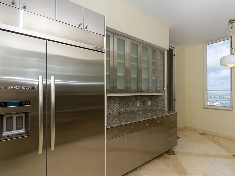 888 Brickell Key Dr #2802 — Photo 6