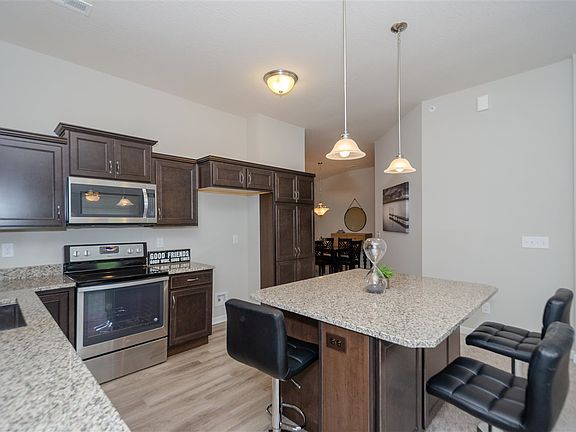 2nd image of 888 Yorkshire Dr #14-302