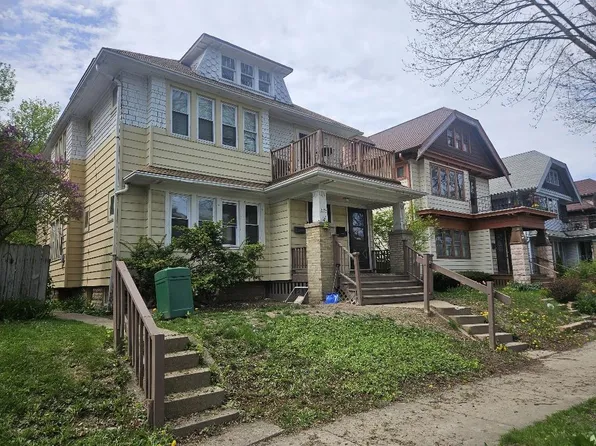 2539 N 51st St, Milwaukee, WI 53210