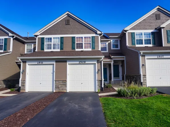2509 Oneida Ln, Naperville, IL 60563