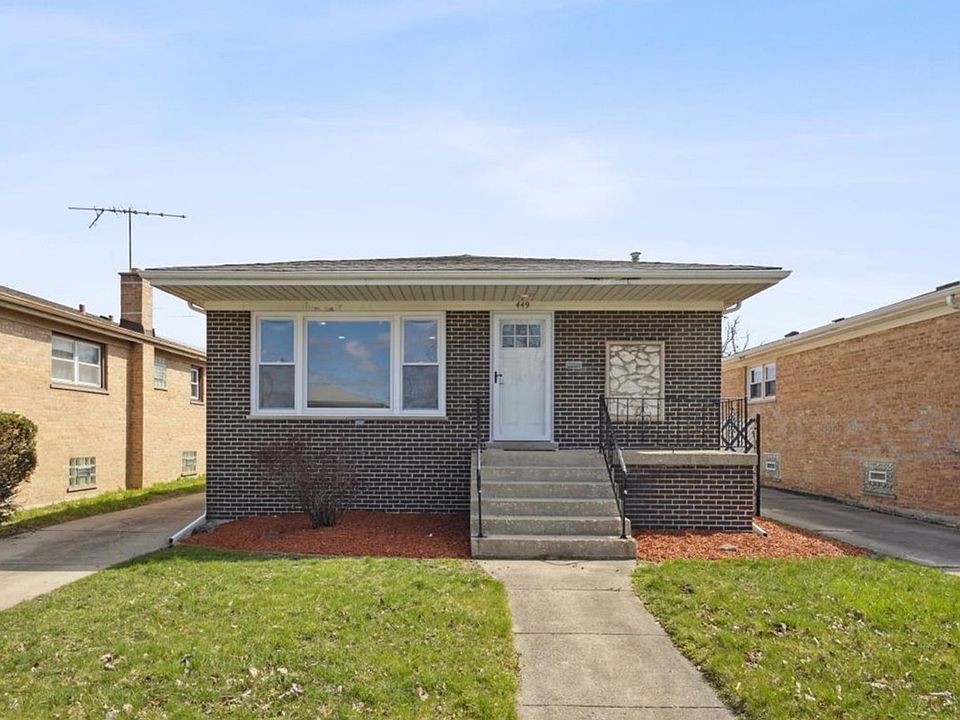 1st image of 449 Saginaw Ave