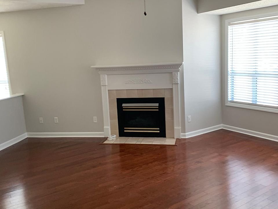 1st image of 107 Breezewood Dr APT E