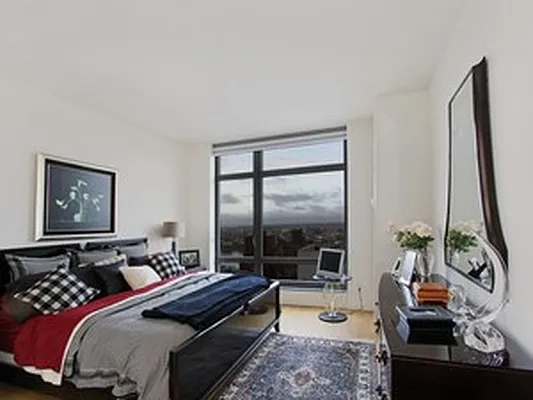 Sold by Citi Habitats | media 16