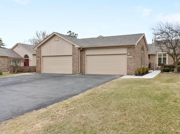 16544 Sarjay Dr, Clinton Township, MI 48038