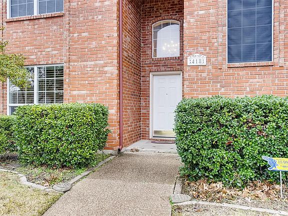 3rd image of 418 Graham Ln