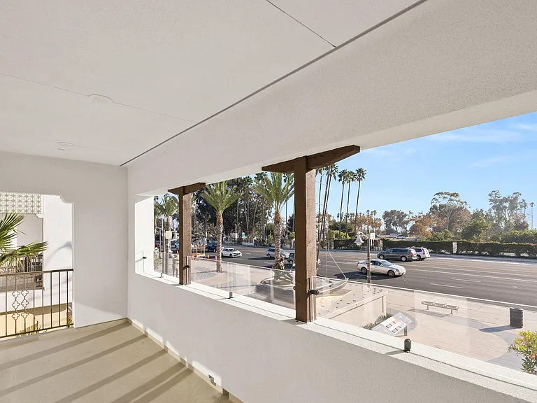 3201 Doheny Way — Photo 9