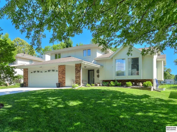 11541 Taylor St, Omaha, NE 68164