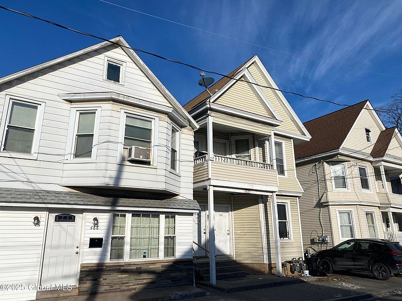 3rd image of 484 Hulett Street