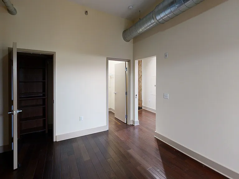 427 Pershing Ave — Photo 41