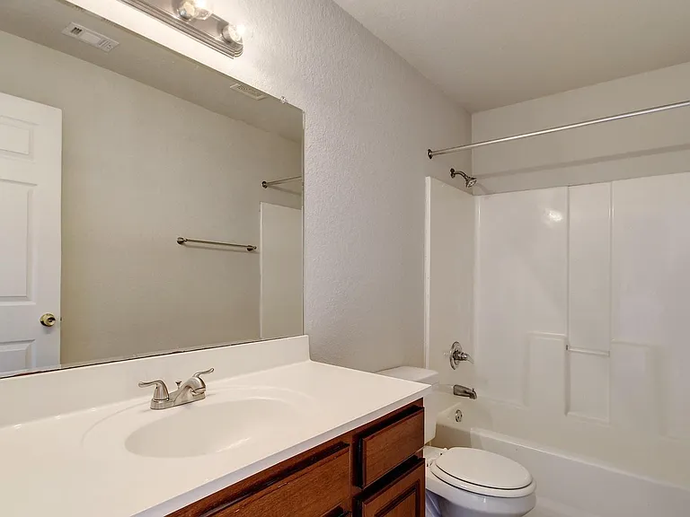 2206 Pennsylvania Ave #A — Photo 21