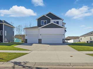 3615 17th St S, Moorhead, MN 56560