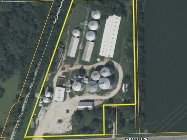 20520 W Ballou Rd, Wilmington, IL 60481