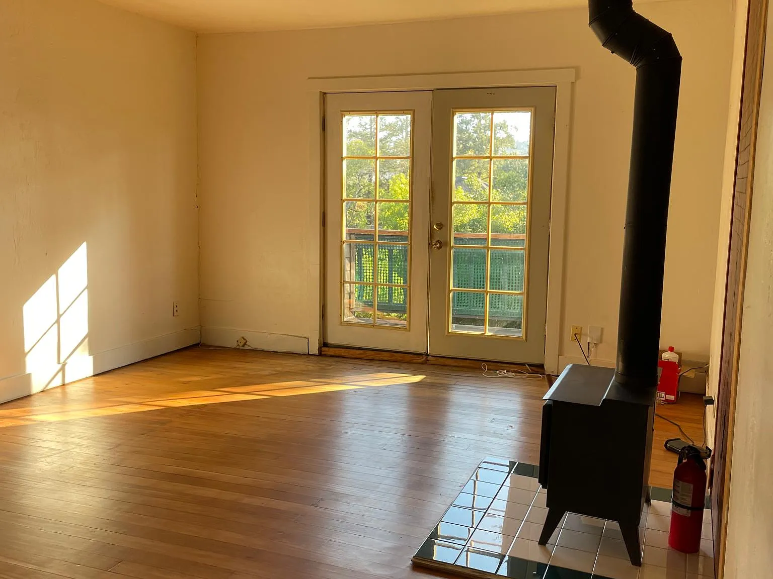 535 Belle Ave — Photo 4