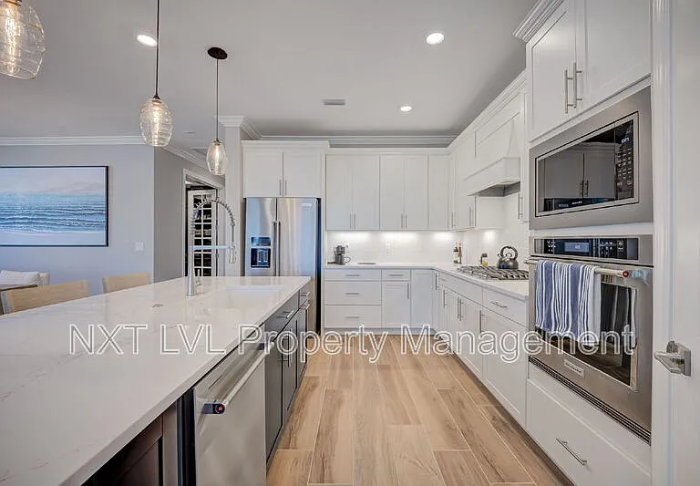 16112 Lakeland Dr — Photo 10