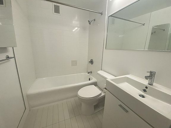 5th image of 400 E 57th St APT 8H