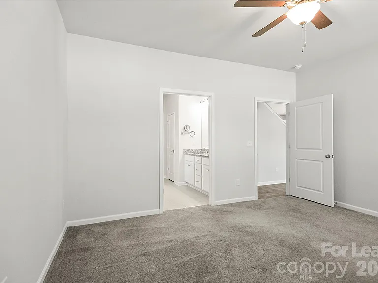 3627 Whitney Way — Photo 27
