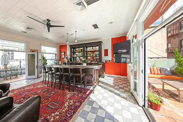 Rented by Town Residential | media 17