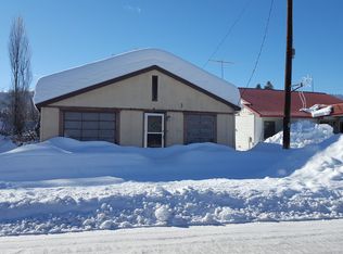 247 Main St, Halfway, OR 97834