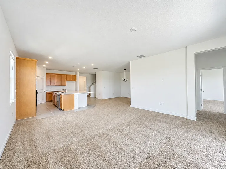 2244 Axel St — Photo 3
