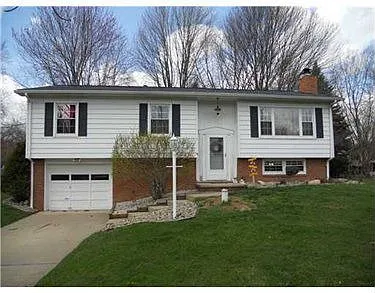 19 Birch Dr photo 1