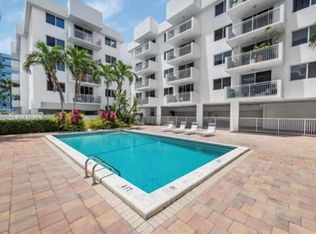 1665 Bay Rd APT 421, Miami Beach, FL 33139