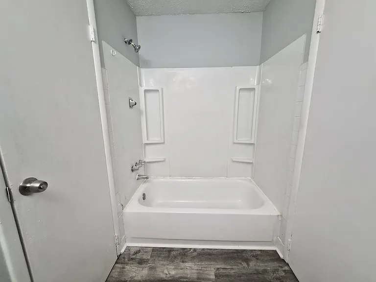 3525 Luewan Ct — Photo 15