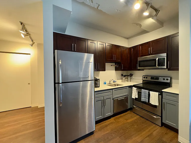 Charming 1 Bedroom/1 Bathroom Apartment Unit in Downtown Baltimore, MD! Unit 416 — Photo 52