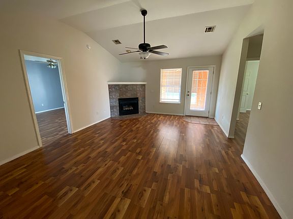 5th image of 2603 SW 10th St