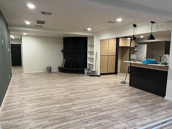4th image of 3109 Beachcomber Dr