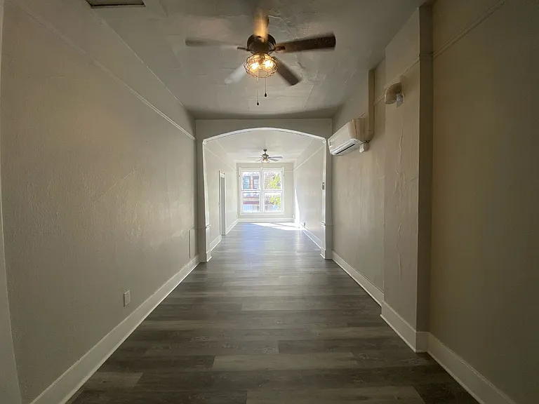 624 SE Main St — Photo 17