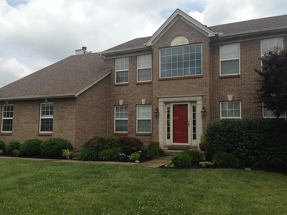 5236 Greenhouse Dr