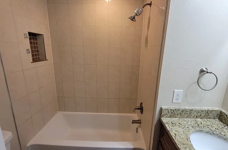 7910 Citrus Dr — Photo 8
