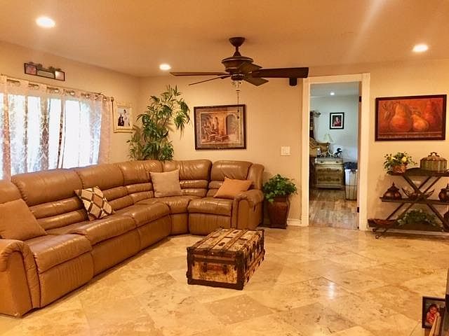1st image of 7549 La Bella Cir #36