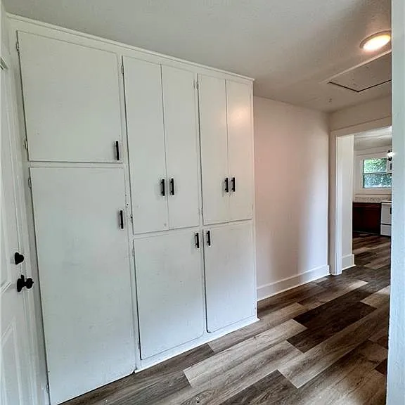 500 W Merriman St — Photo 19