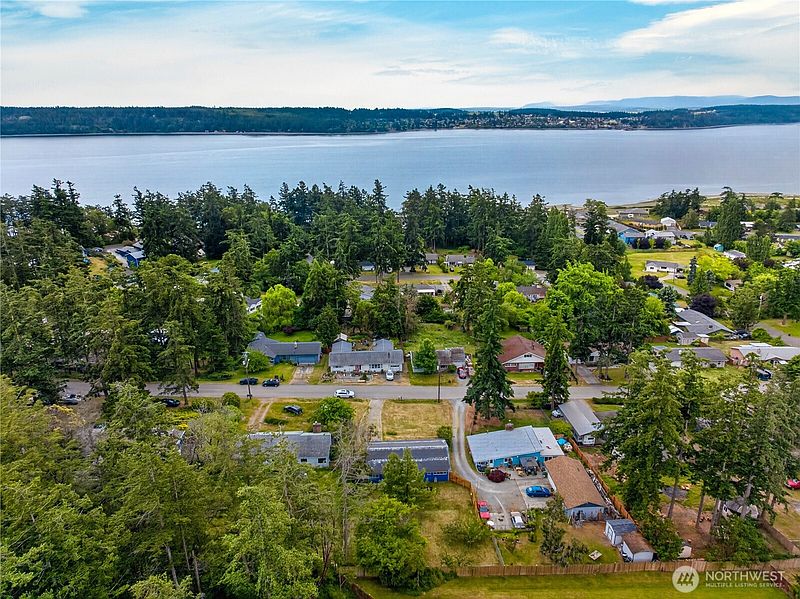 4th image of 1056 View Ridge Drive