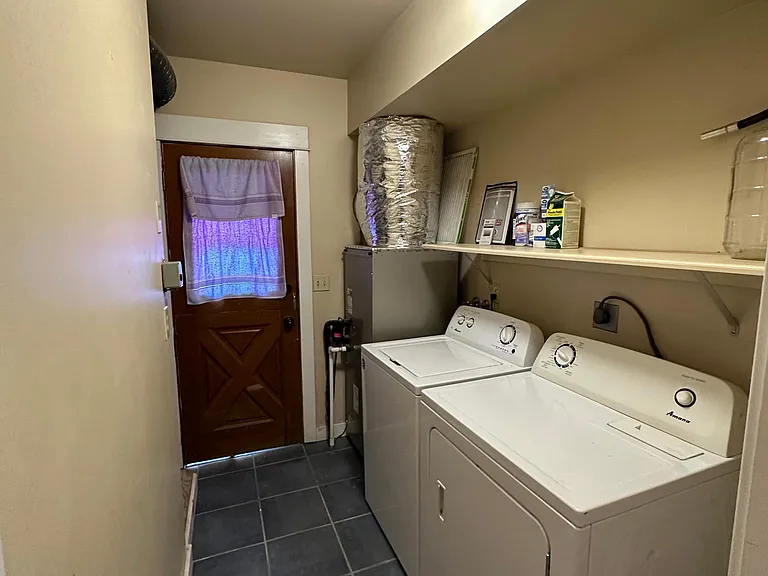 7900 Sterling Creek Rd — Photo 14
