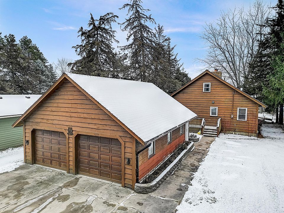 1st image of 6234 213th Ln NE