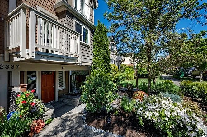 2337 Yale Ave E #B — Photo 8