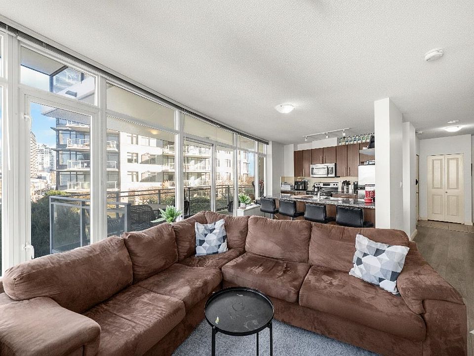 1st image of 898 Carnarvon St #1006