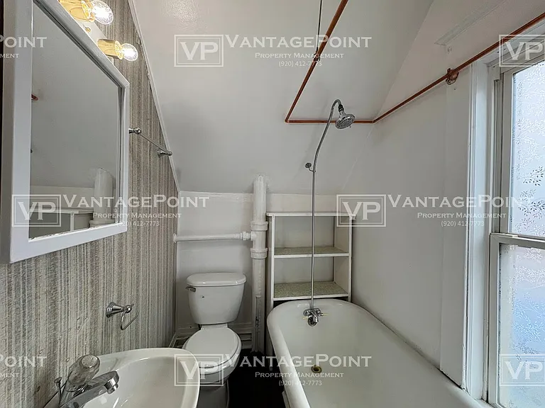 823 1/2 W Oklahoma St — Photo 11