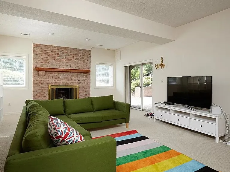 9 Alloway Ct — Photo 29