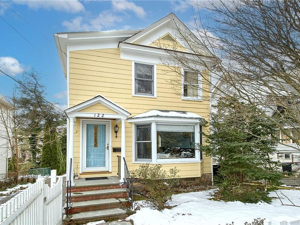 1st image of 122 Rockland Avenue