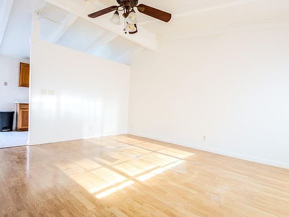 5th image of 1454 Mount Whitney Dr