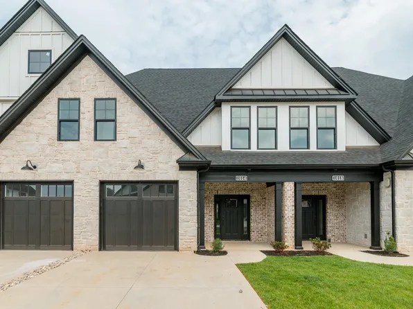 1014 London Dr, Forest, VA 24551